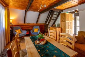 Tiltott Rengeteg Vendégház