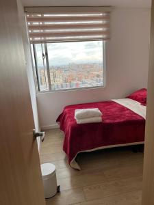 Habitación con vista de la ciudad en Fontibón