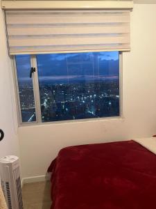 Habitación con vista de la ciudad en Fontibón