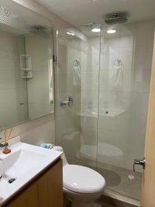 Habitación con vista de la ciudad en Fontibón