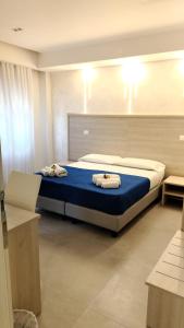Bijou rooms
