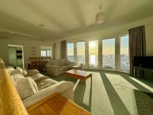 The Old Coastguard Station - 赫姆斯代尔