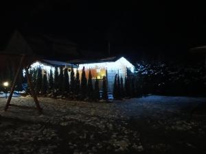 Domek z Jacuzzi w Cenie -Solina