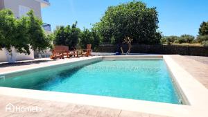 Venecia of Mani - Relax in a spa pool