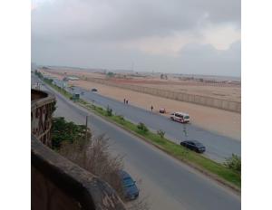 شقة لوكس بالهضبة