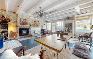 Charakter Haus in perfekter Lage neben Fluss inkl ruhiger Terrasse - Verteuil-sur-Charente