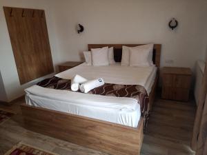 Pensiunea Crinul Alb