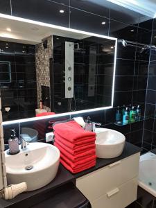 Appartements 67m2-15 minutes to Paris central : photos des chambres