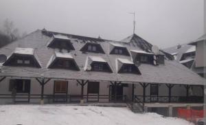 Bela Reka Gondola Ski In & Ski Out