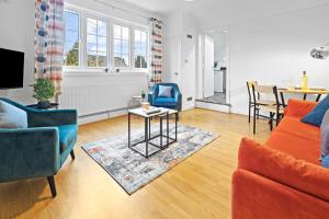 Spacious, Luxurious Cliffes