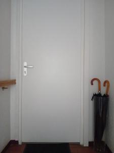 Appartements Heart of Beauvais Airport 15 min by bus, Studio : photos des chambres
