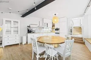 Kadriorgs Park House - 马尔杜