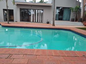 Umhlanga Landed on the rocks