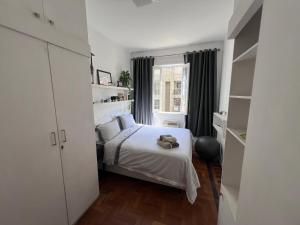 Charmoso Refúgio na Lagoa