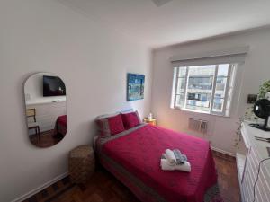 Charmoso Refúgio na Lagoa