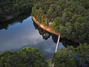 Evedon Lakeside Retreat - Harvey