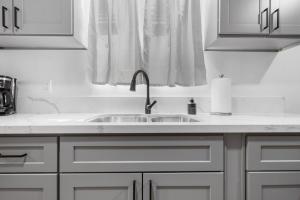 Bakersfield Sunset Stay