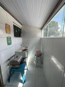 Chalé com piscina e churrasqueira