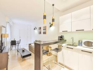 Magnificent studio - 2P - Place Victor Hugo