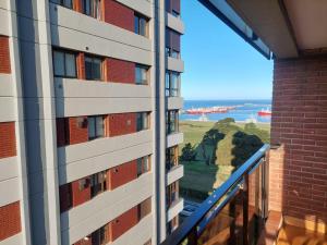 Departamento 3 Amb frente al Golf Zona Playa Grande - Solamente grupo familiar