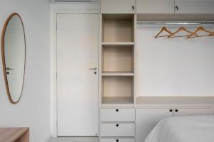 Renovated Stylish Two Bedroom Apartment in Ipanema, Steps to Beach