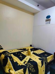 28th Floor Tower C 1-Bedroom Unit with Netflix and Free Wifi