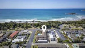 Affordable, Pool, Spa, Beach, Bbq, Sleeps 4 - Coffs Harbour