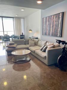 Sea View Apartment, Panama City