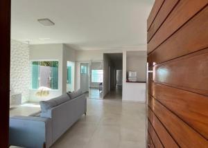 Casa com 4 quartos em Cananeia