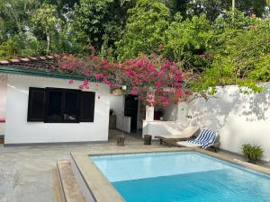 Cinnamon Lodge