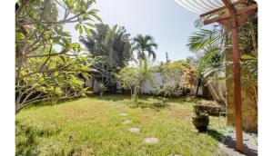 Richfield House with Private Pool for Pet Lovers