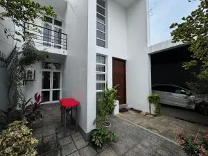 A Modern house, all comforts! - كادويلا