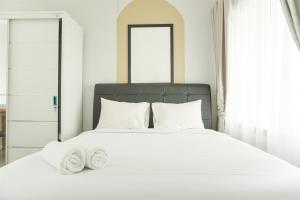 Nice Studio Loft Mezzanine at Kubikahomy Apartment By Travelio