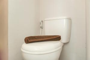 Nice Studio Loft Mezzanine at Kubikahomy Apartment By Travelio