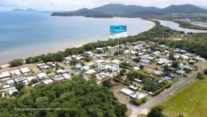 克里米纳海滩假日公园酒店 - Ravenshoe