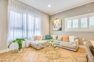 StayAU Spacious 4BR Family Home in Surrey Hills - 伯伍德