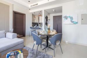 Frank Porter - Nobles Tower