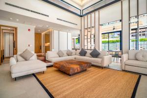 Banyan Tree Grand Residences by Banyan Living
