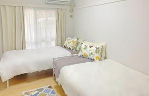 Near Shinjuku, two bedrooms two baths 4-6 people