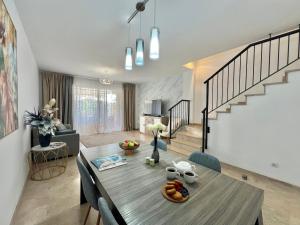 PaulMarie Duplex in Playa Negra