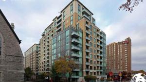 Luxurious 2bd 2bth underground parking