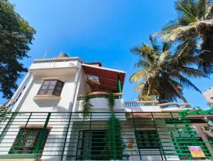 Yelahanka bungalow 30 mins from airport - Chik Bānavar