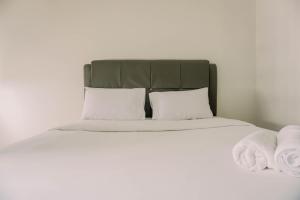 Minimalist and Best Deal Studio at Serpong Garden Apartment By Travelio