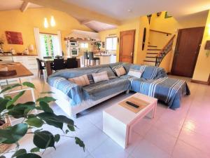 Maisons de vacances BELLE VILLA Piscine 120 m2, 8 pers, 3 belles chambres Pres d'Aix-en-Provence : photos des chambres