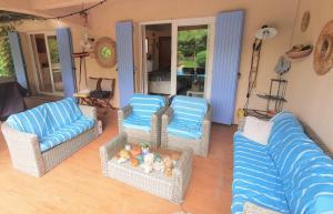 Maisons de vacances BELLE VILLA Piscine 120 m2, 8 pers, 3 belles chambres Pres d'Aix-en-Provence : photos des chambres