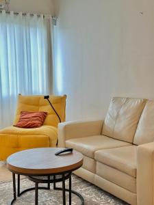 Galeri Ciumbuleuit Apartement GCA 1 2BR Modern