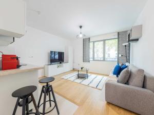 Large studio 1P Parc des Buttes-Chaumont