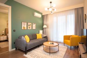14th floor Brand new cozy 2BR Apt