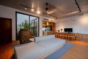 Sila Prana Villa - Luxury Private 8BRs Pool Villa Da Nang Beach