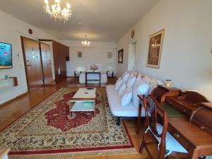 Athens Light luxury spacy appartment, Agia Paraskevi